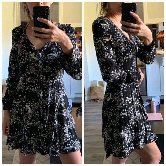 & Other Stories Cosmic stars and moon black white long sleeve dress NWT size 6 - Picture 4 of 10